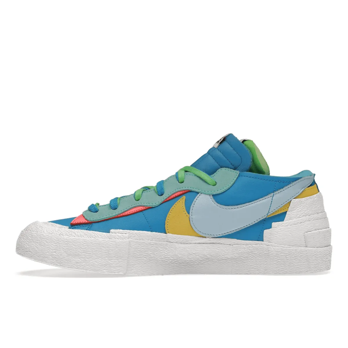 Blazer Low x Sacai x KAWS Neptune Blue Nike X Sacai Edition
