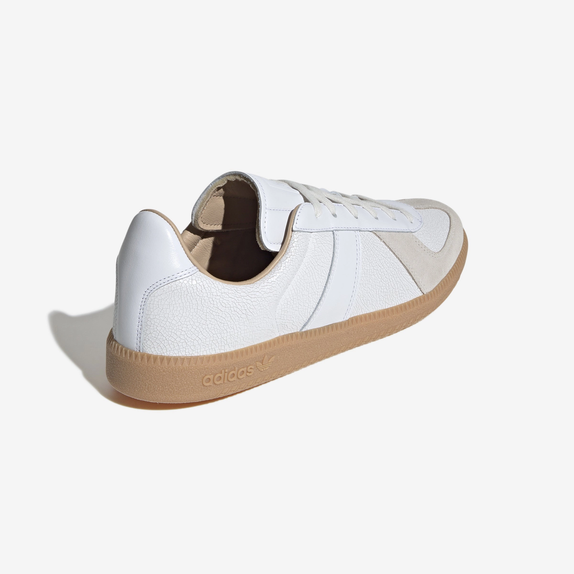 BW Army Lux All-around lifestyle footwear