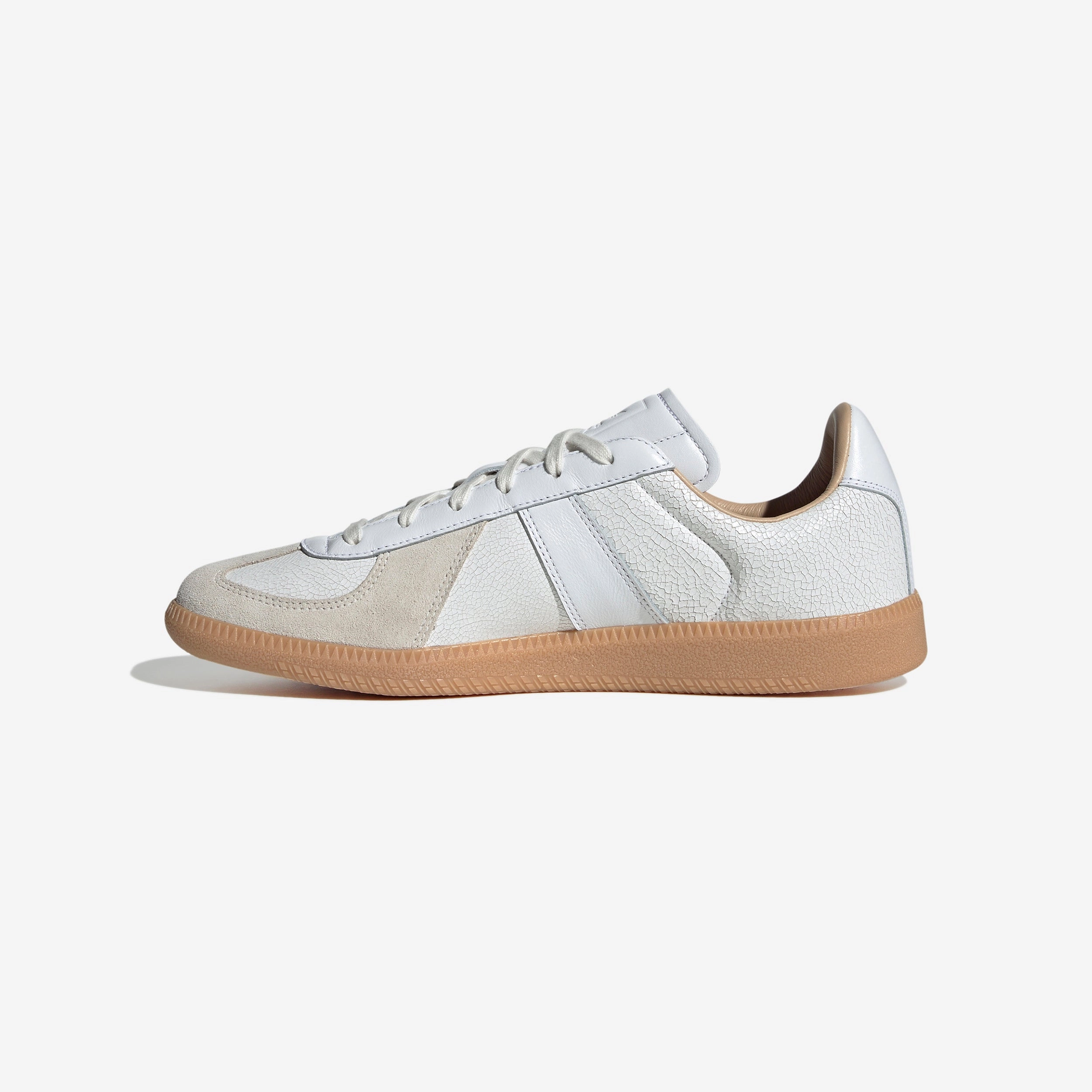 BW Army Lux All-around lifestyle footwear