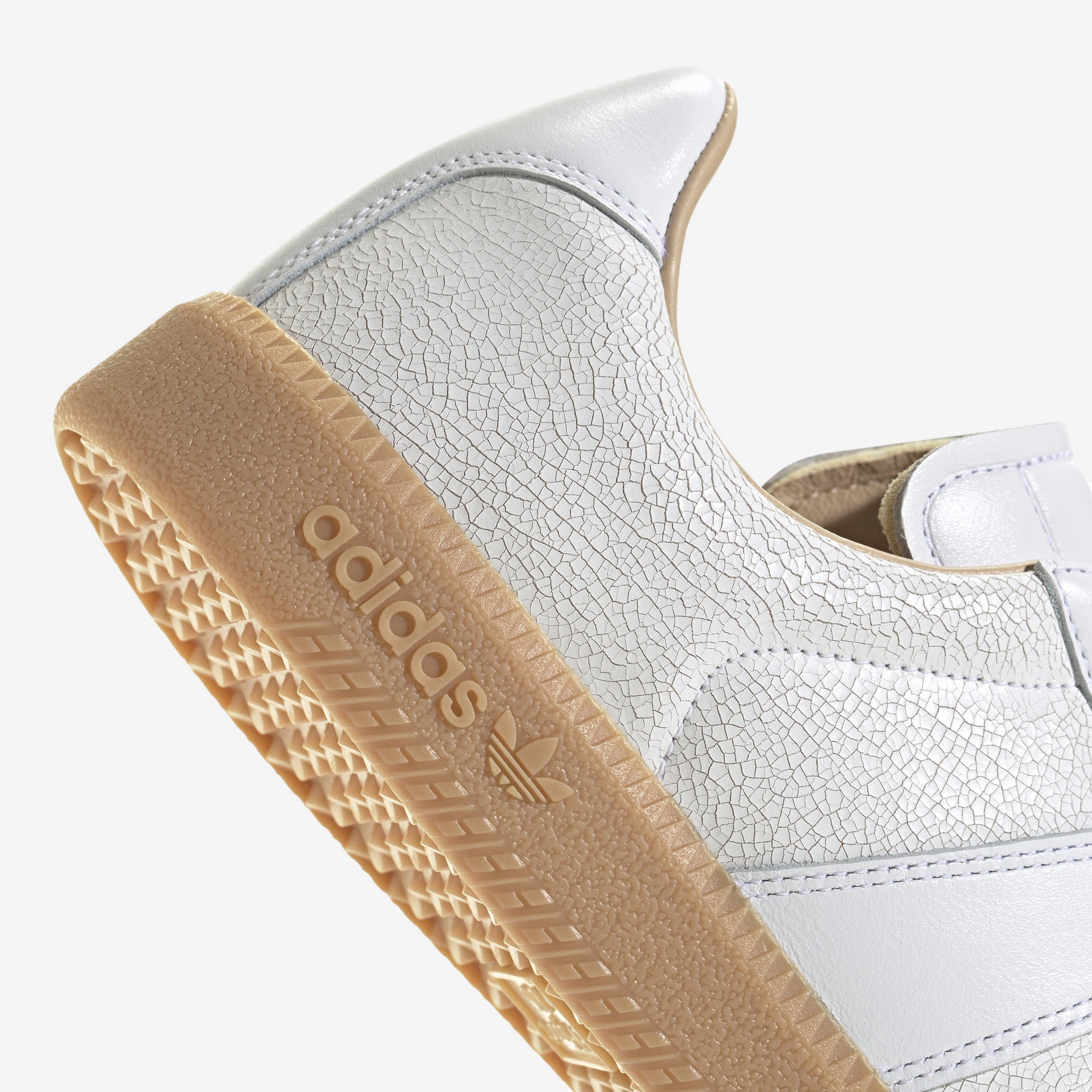 BW Army Lux All-around lifestyle footwear