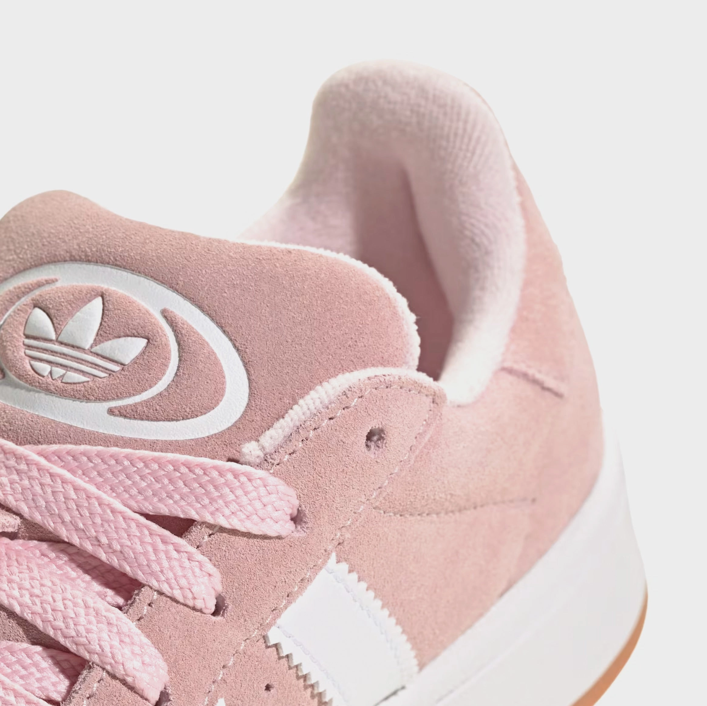 Campus 00s Grade School Lifestyle Shoes (Clear Pink/White/Gum) Classic suede trainers