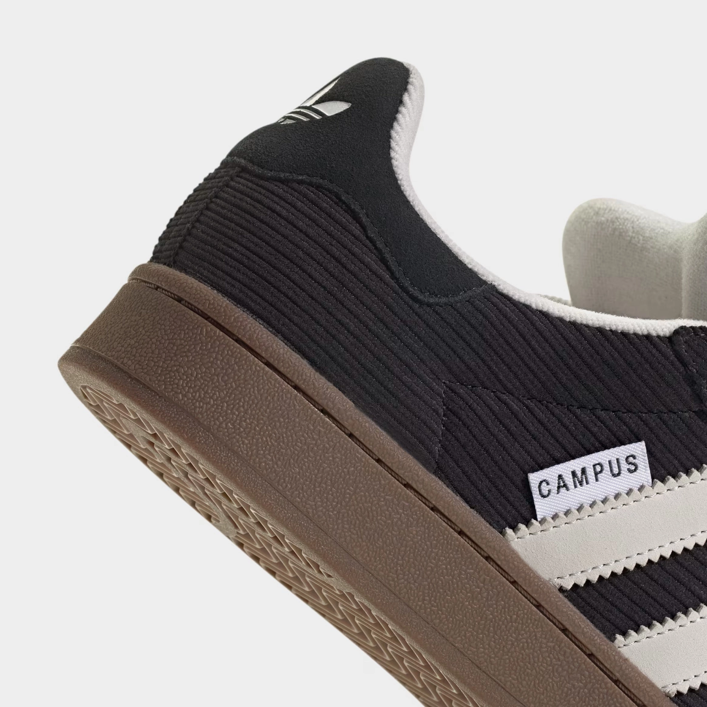 Campus 00s Mens Lifestyle Shoes (Core Black/White/Gum) Classic suede trainers
