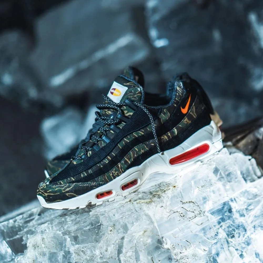 Carhartt x Nike Air Max 95 Camo Green Nike Max 95 versions