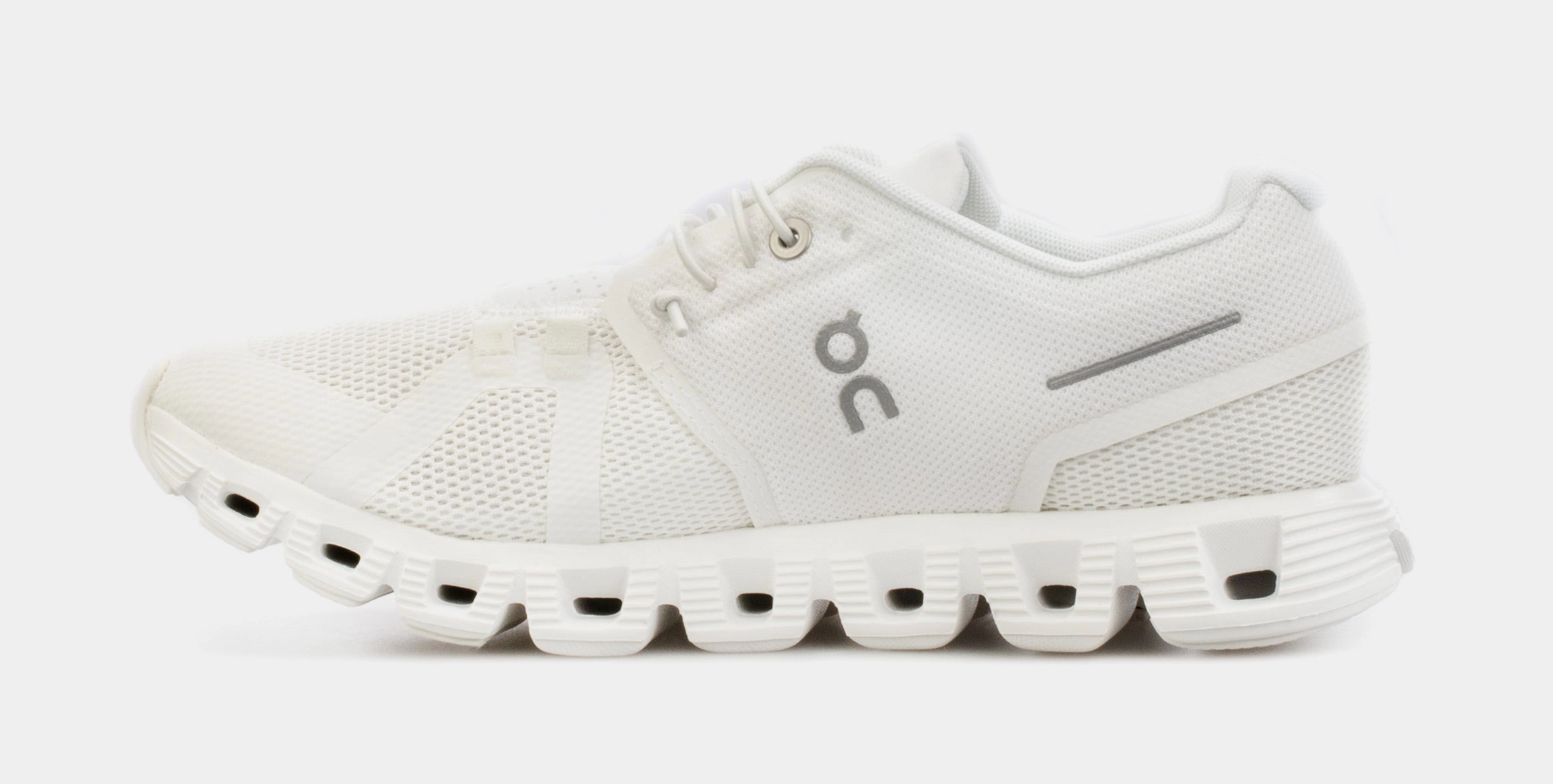 Cloud 5 Womens Running Shoes (White) On Running Womens Shoes