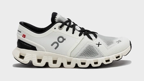Cloud X Womens Running Shoes (White/Black) on running shoes latest models performance