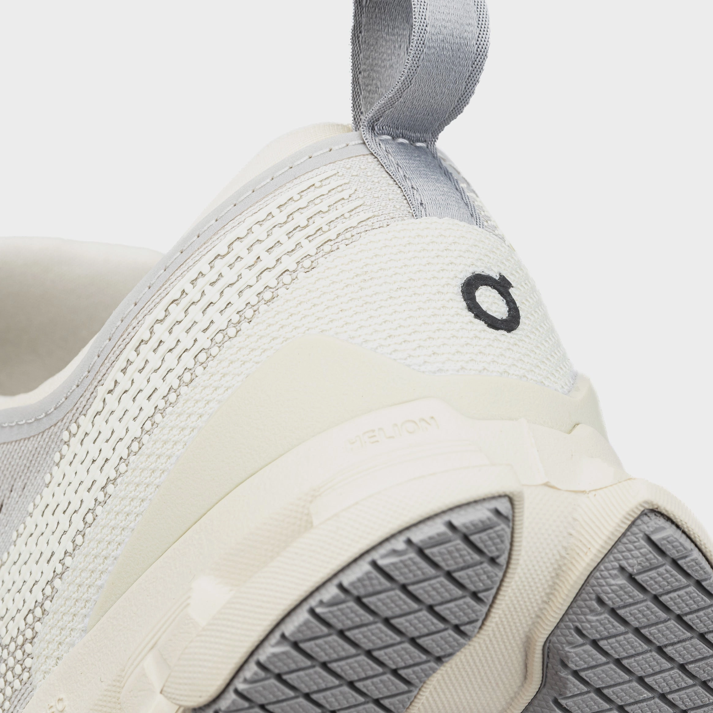 Cloud X Z5 Womens Running Shoes (Beige/White) On Running Womens Shoes