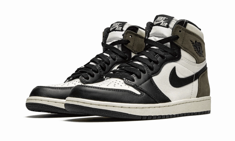 Copy of Air Jordan 1 High Dark Mocha High-cut throwback trainers