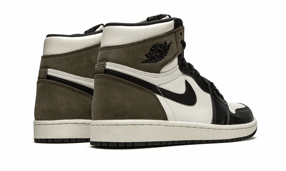 Copy of Air Jordan 1 High Dark Mocha High-cut throwback trainers