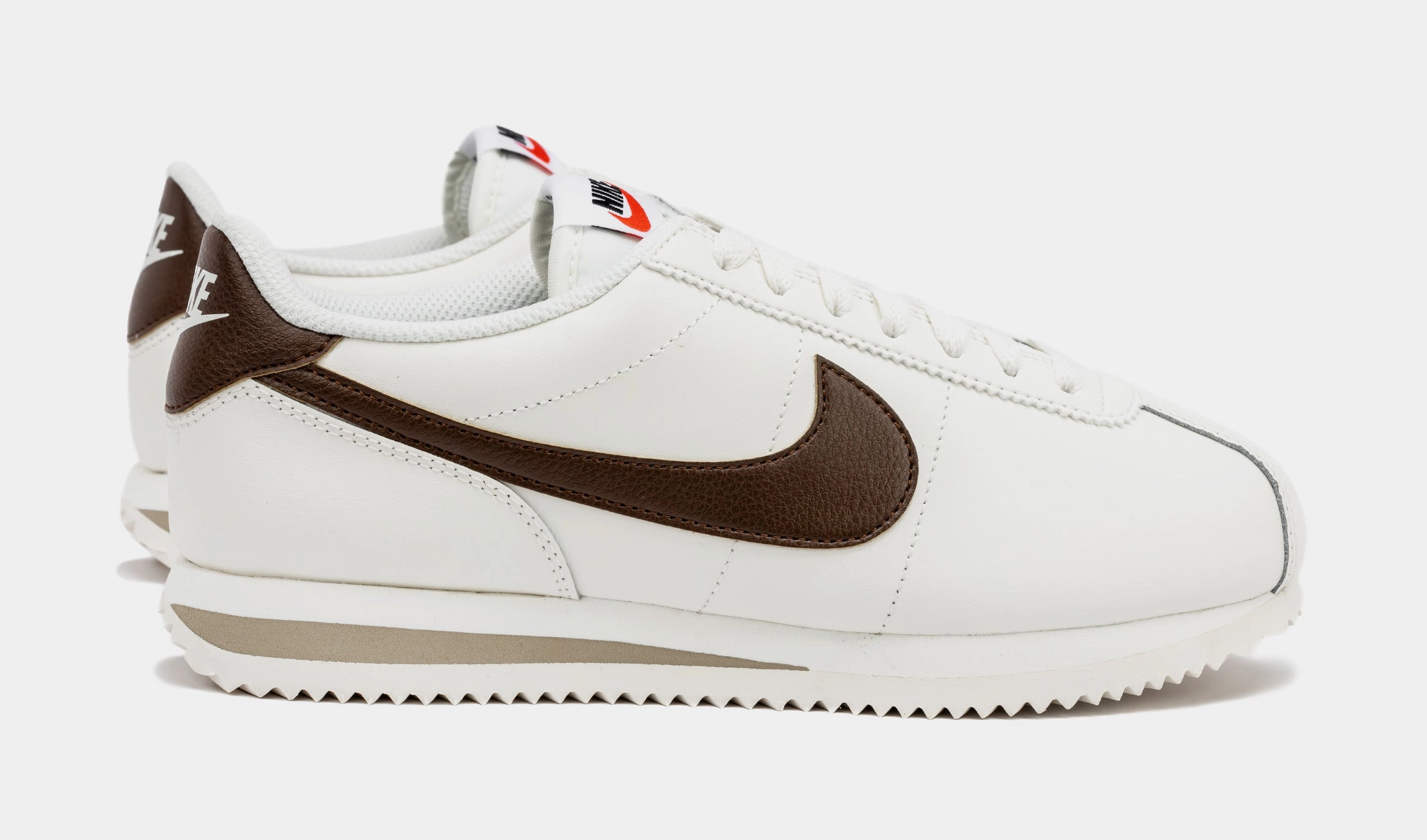 Cortez Cacao Wow Womens Lifestyle Shoes (Cacao Wow/Khaki) Classic Cortez