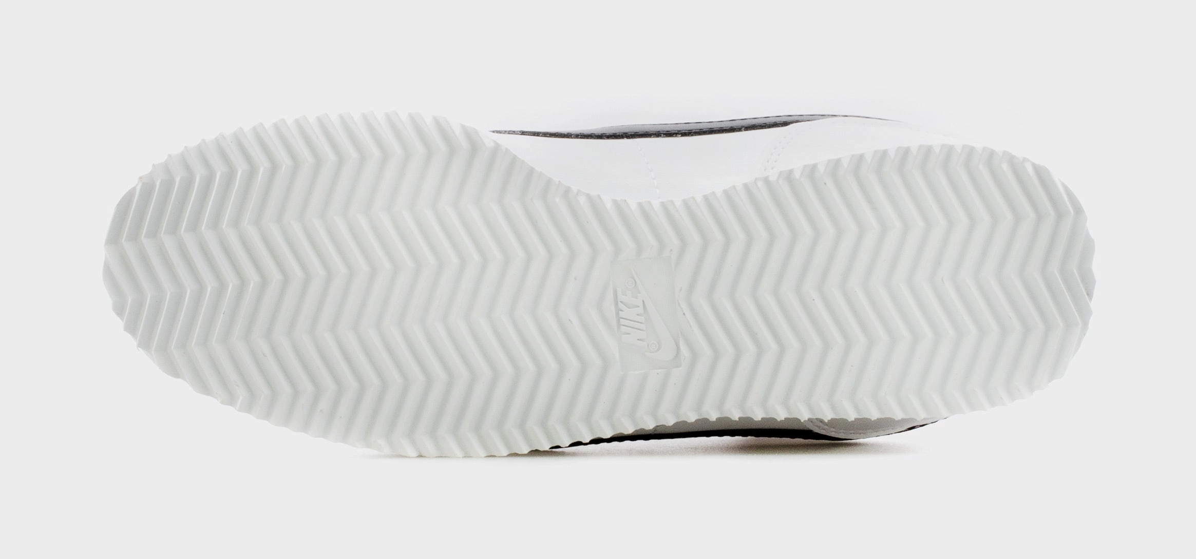 Cortez Grade School Lifestyle Shoe (White) Classic Cortez