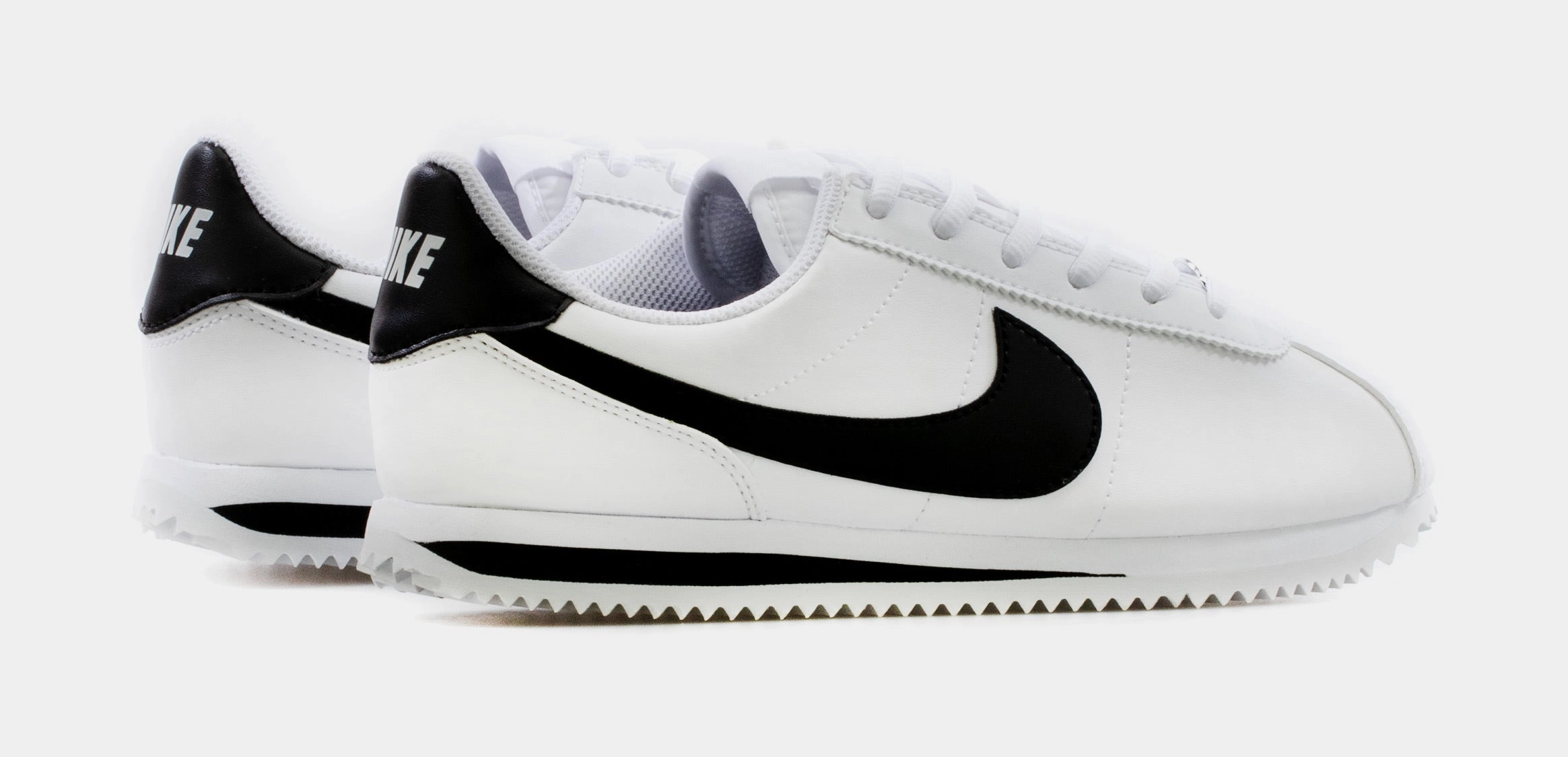 Cortez Grade School Lifestyle Shoe (White) Classic Cortez