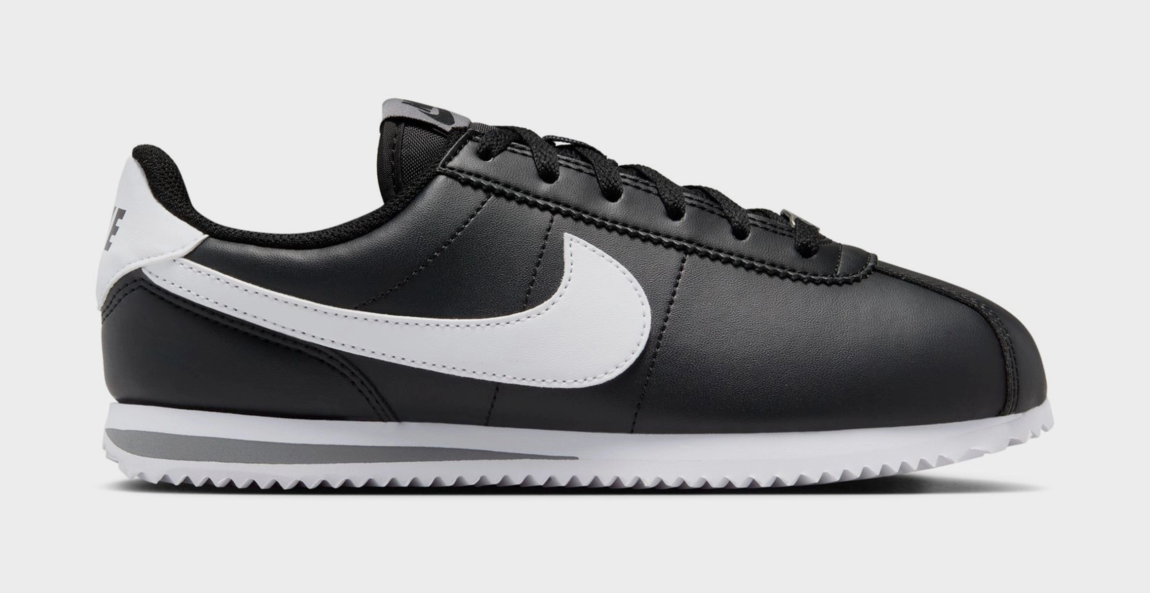 Cortez Leather Grade School Lifestyle Shoes (Black/White) nike cortez retro running shoes classic style