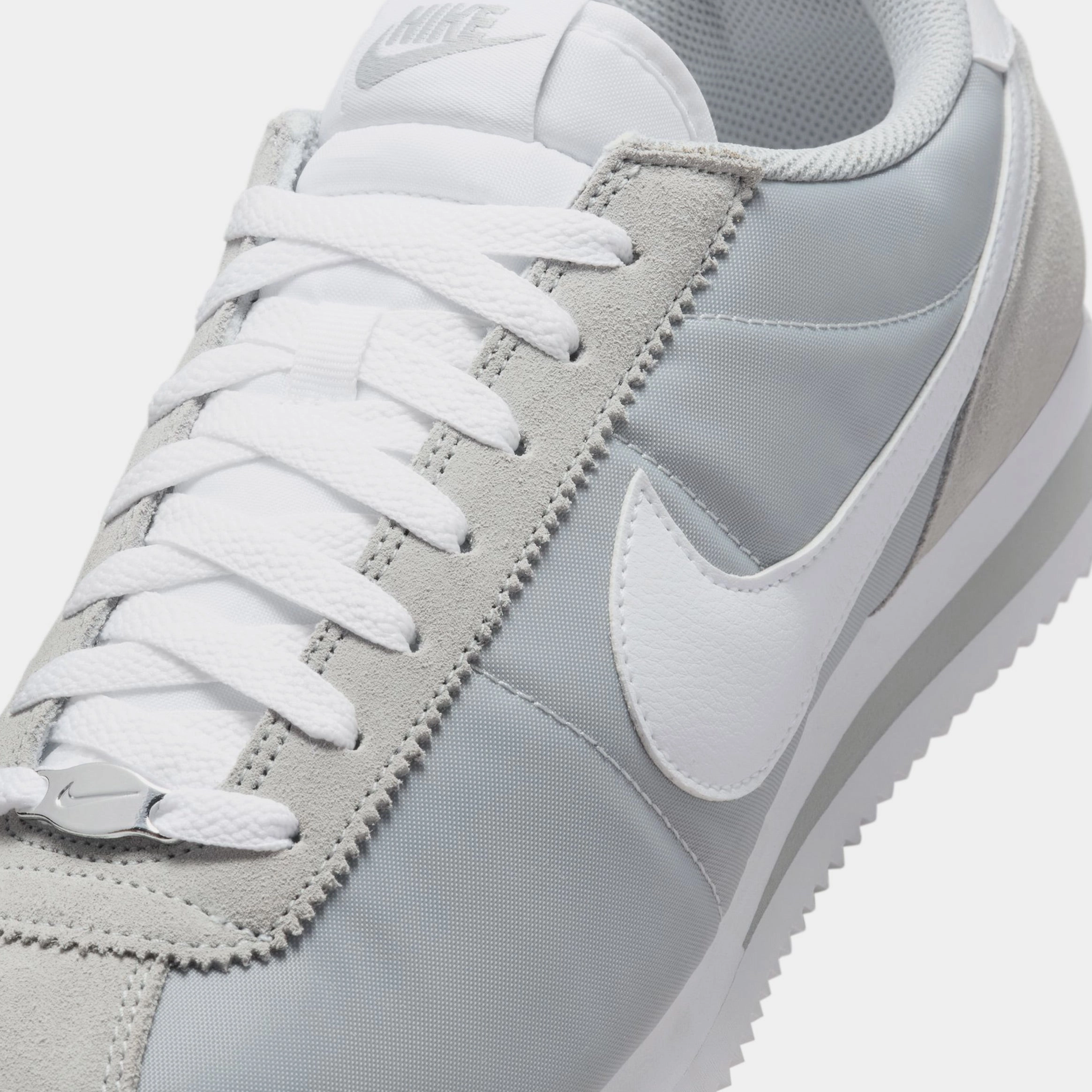 Cortez TXT Mens Running Shoes (Flat Silver/White) Classic Cortez