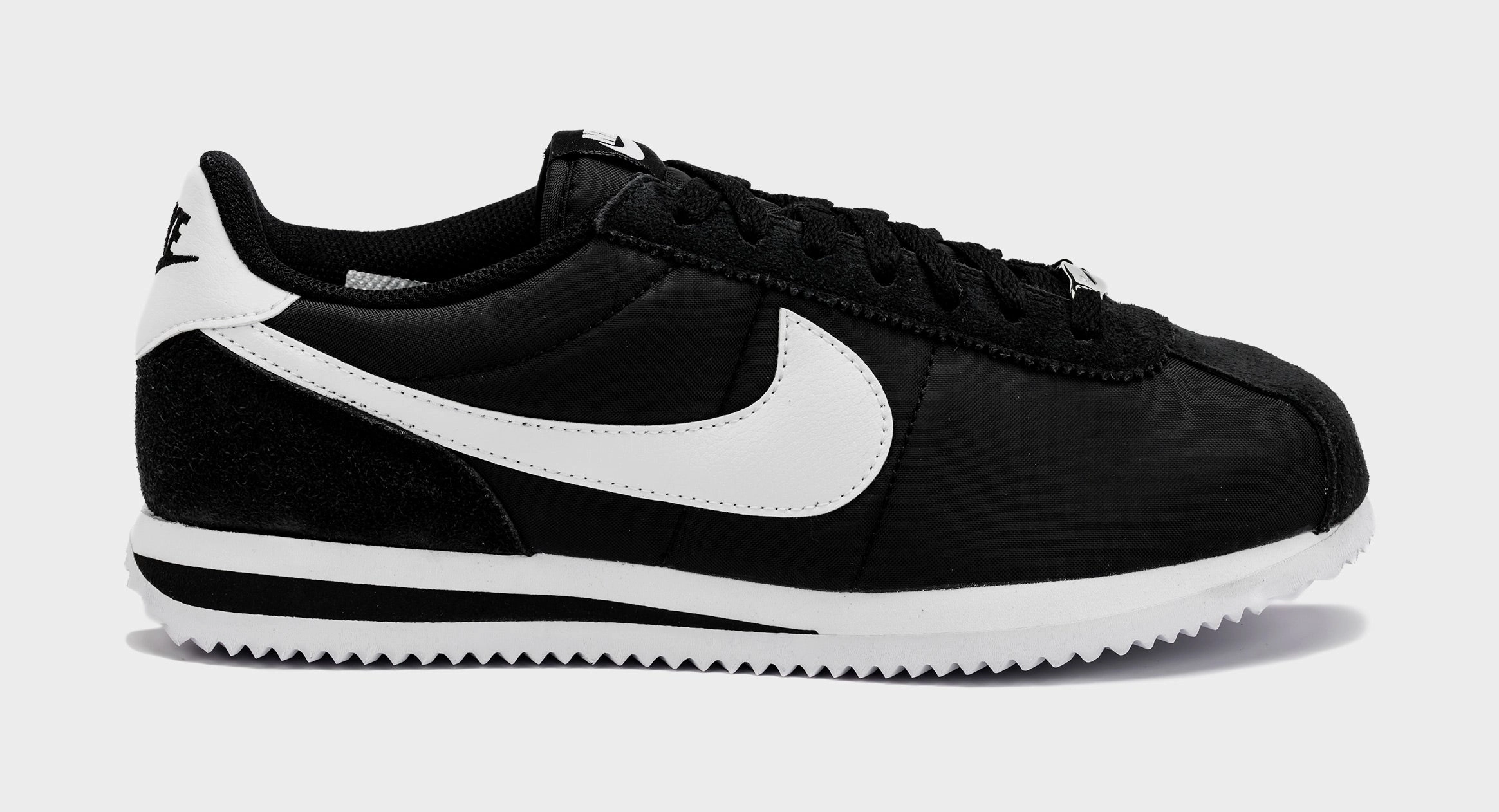 Cortez TXT Womens Running Shoes (Black/White) nike cortez retro running shoes classic style