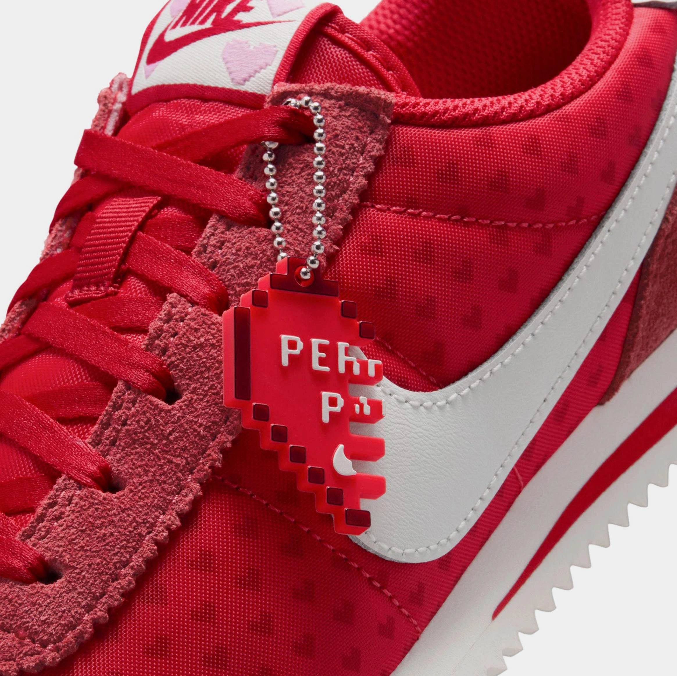 Cortez Valentines Day Grade School Lifestyle Shoes (Light Crimson/Summit White/Fire Red/Dark Team Red/Pink Foam) Classic Cortez