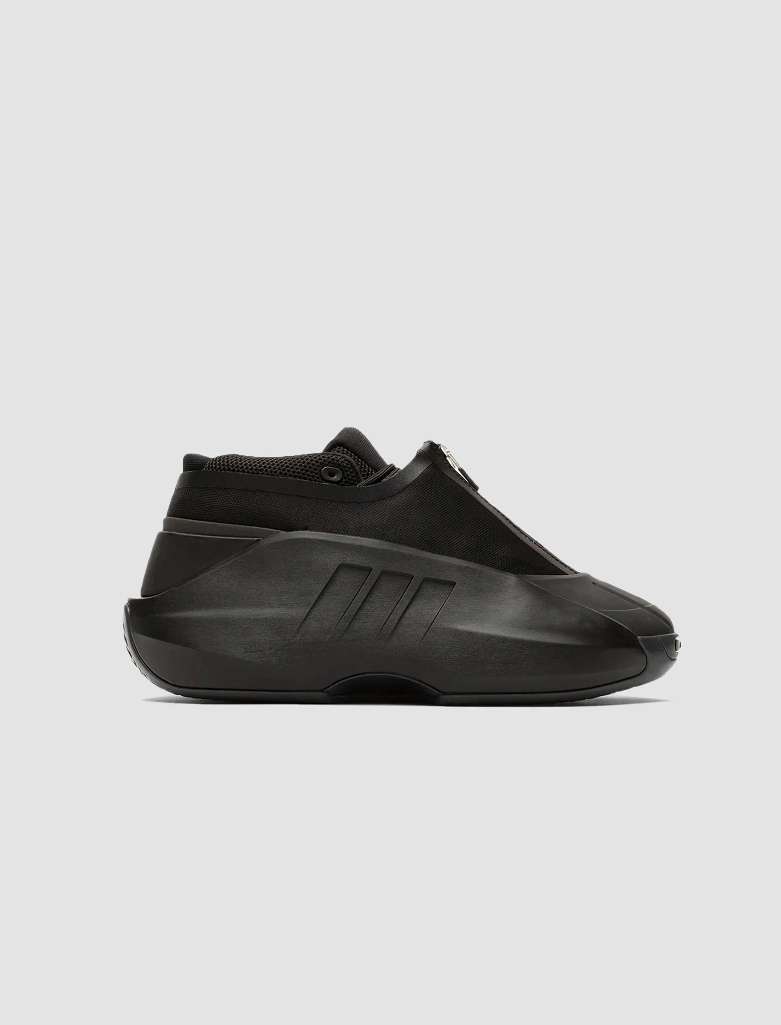 CRAZY INFINITY Modern Adidas sport sneakers