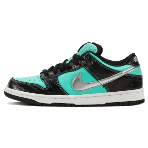 Diamond Supply Co. x Nike Dunk Low Pro SB 'Tiffany' Nike SB skate shoes with padded support and grip