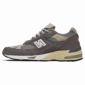 New Balance 991