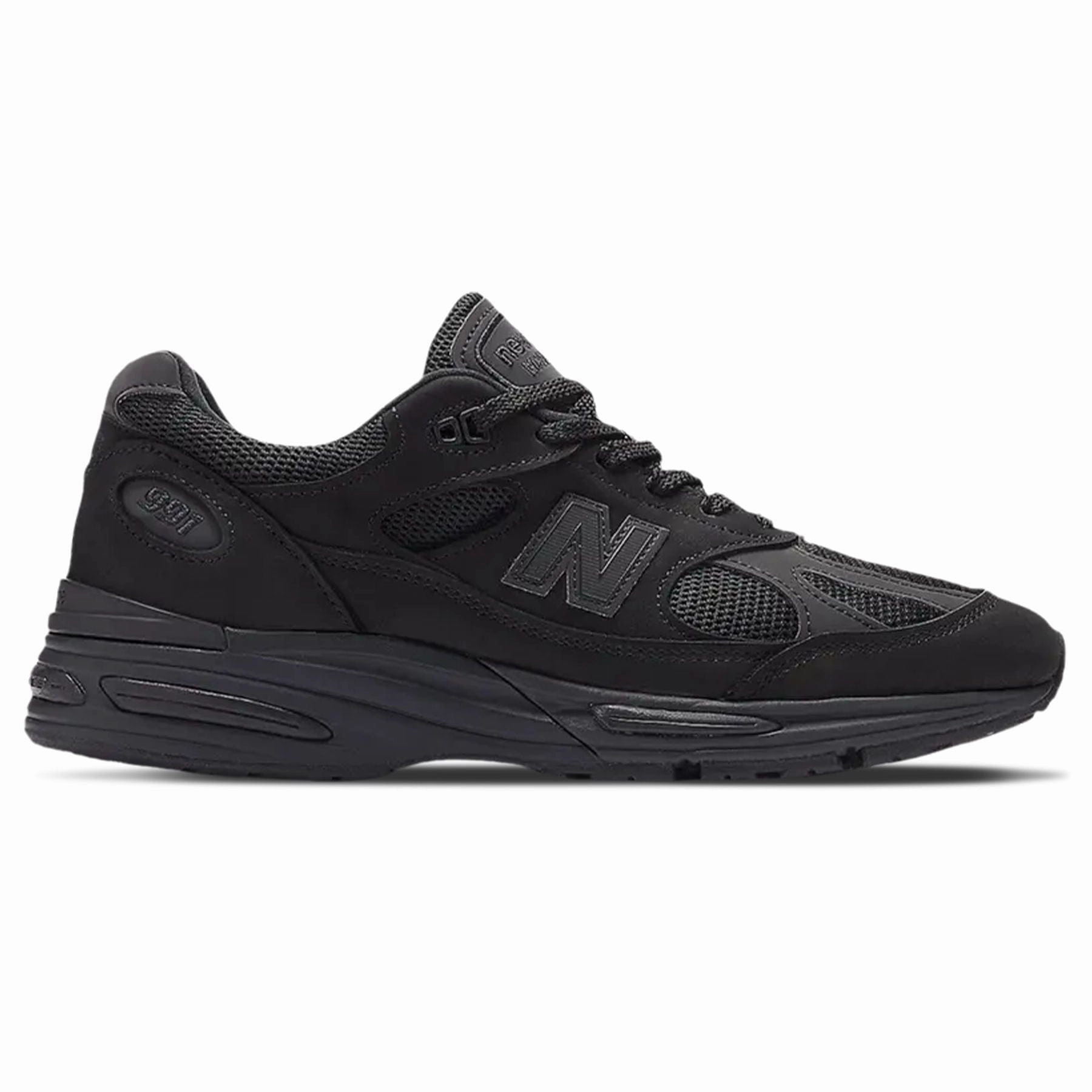 Dover Street Market x New Balance 991v2 Made in England 'Triple Black' Balance 991 edition