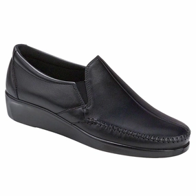 Dream - Black SAS comfort walking shoes with supportive build