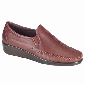 Dream - Brown SAS comfort walking shoes with supportive build