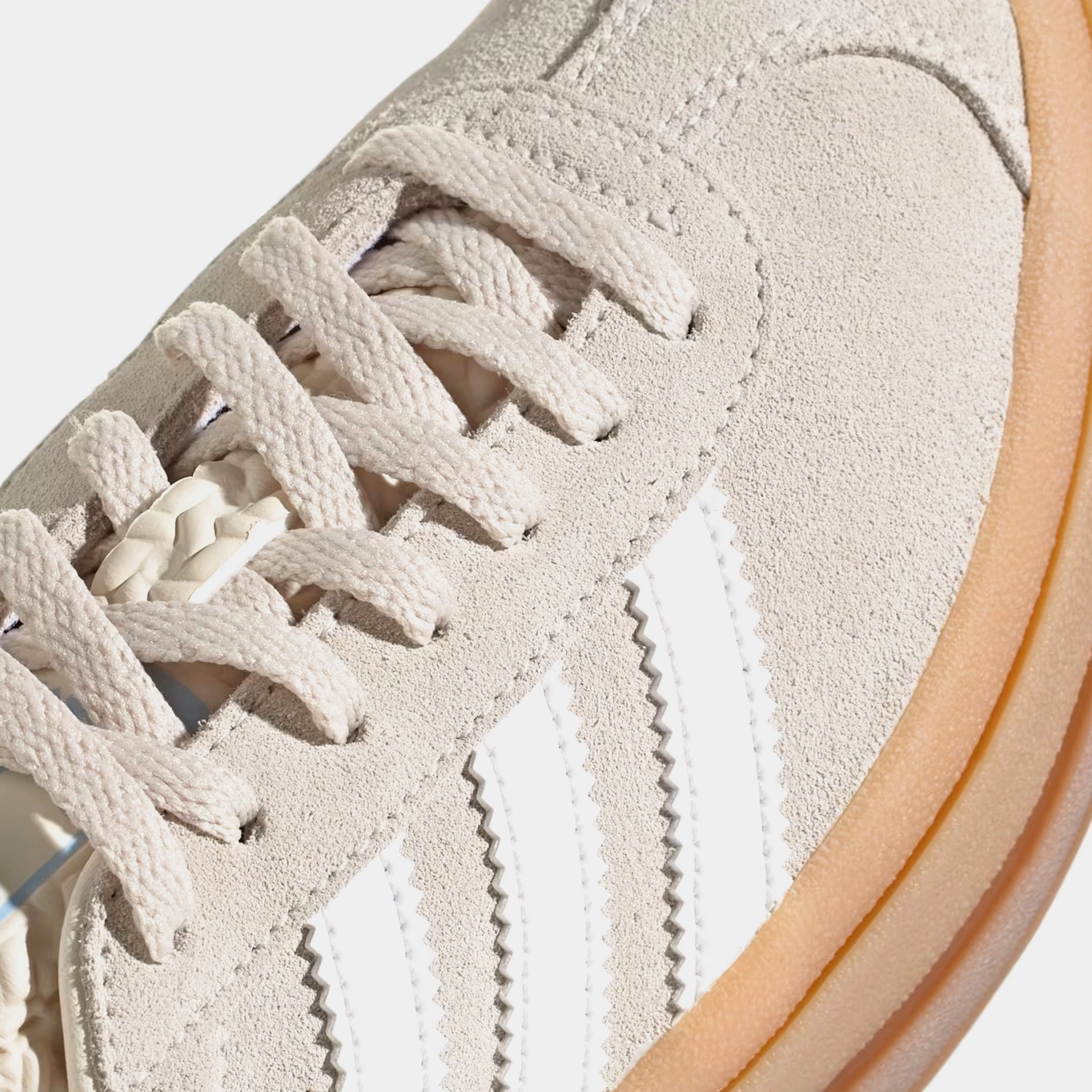 Gazelle Bold Grade School Lifestyle Shoes (Wonder White/Cloud White/Clear Sky) Old-school fashion sneakers