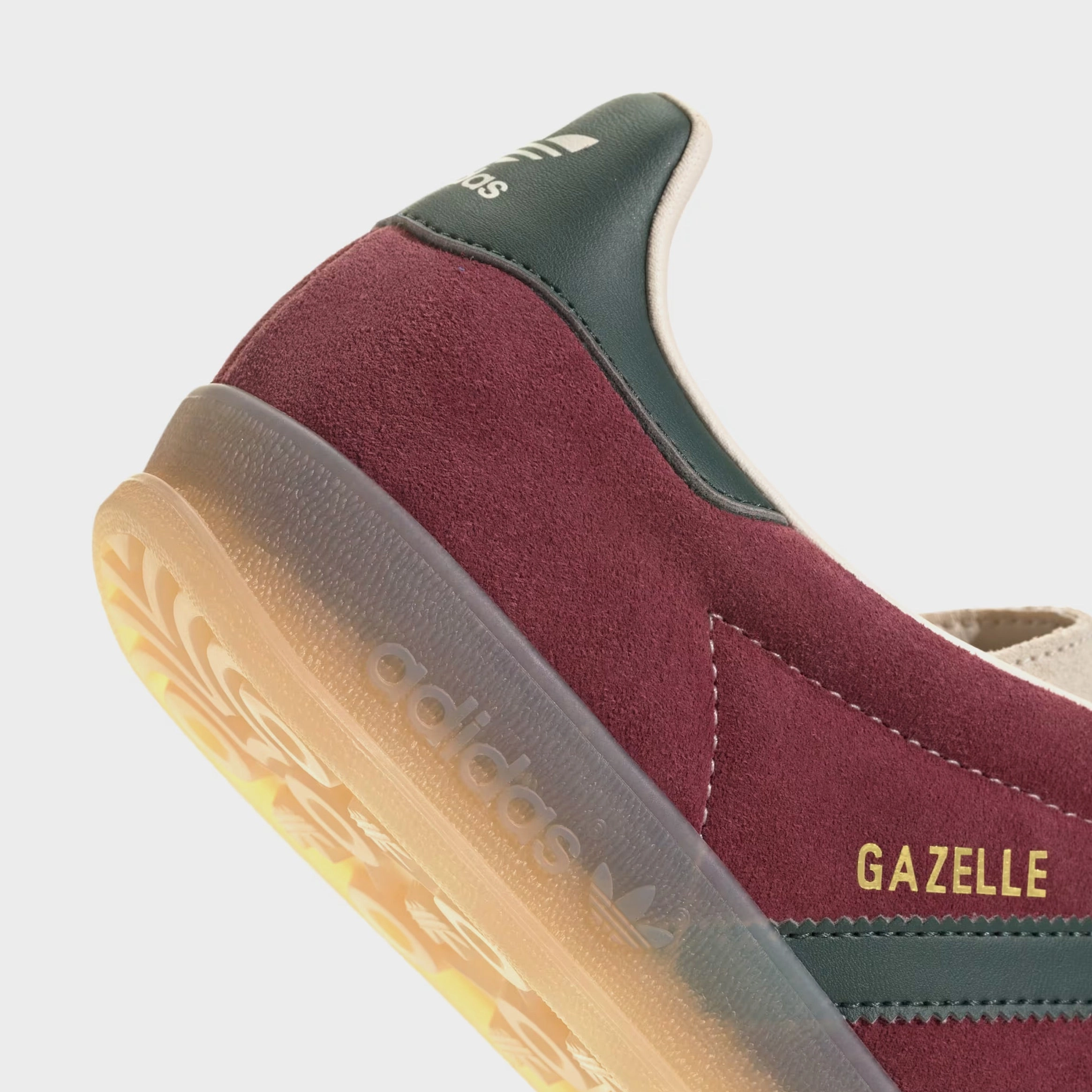 Gazelle Indoor Mens Lifestyle Shoes (Shadow Red/Green/Wonder White) Old-school fashion sneakers