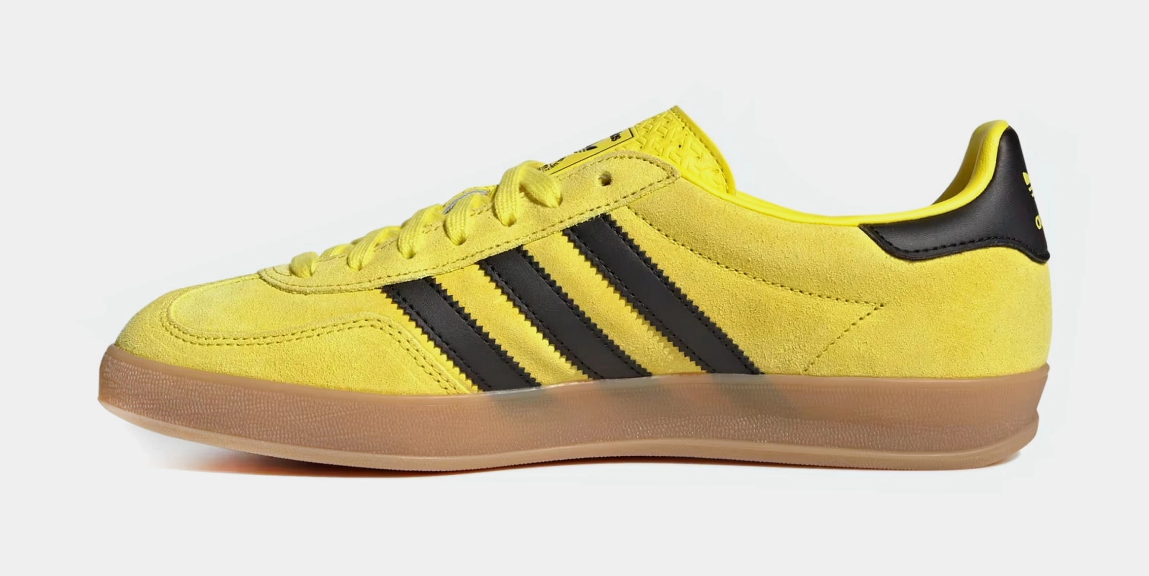 Gazelle Indoor Mens Lifestyle Shoes (Shock Yellow/Core Black/Gold Metallic) Old-school fashion sneakers