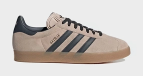 Gazelle Mens Lifestyle Shoes (Beige/Black) Adidas Gazelle vintage-inspired casual sneakers