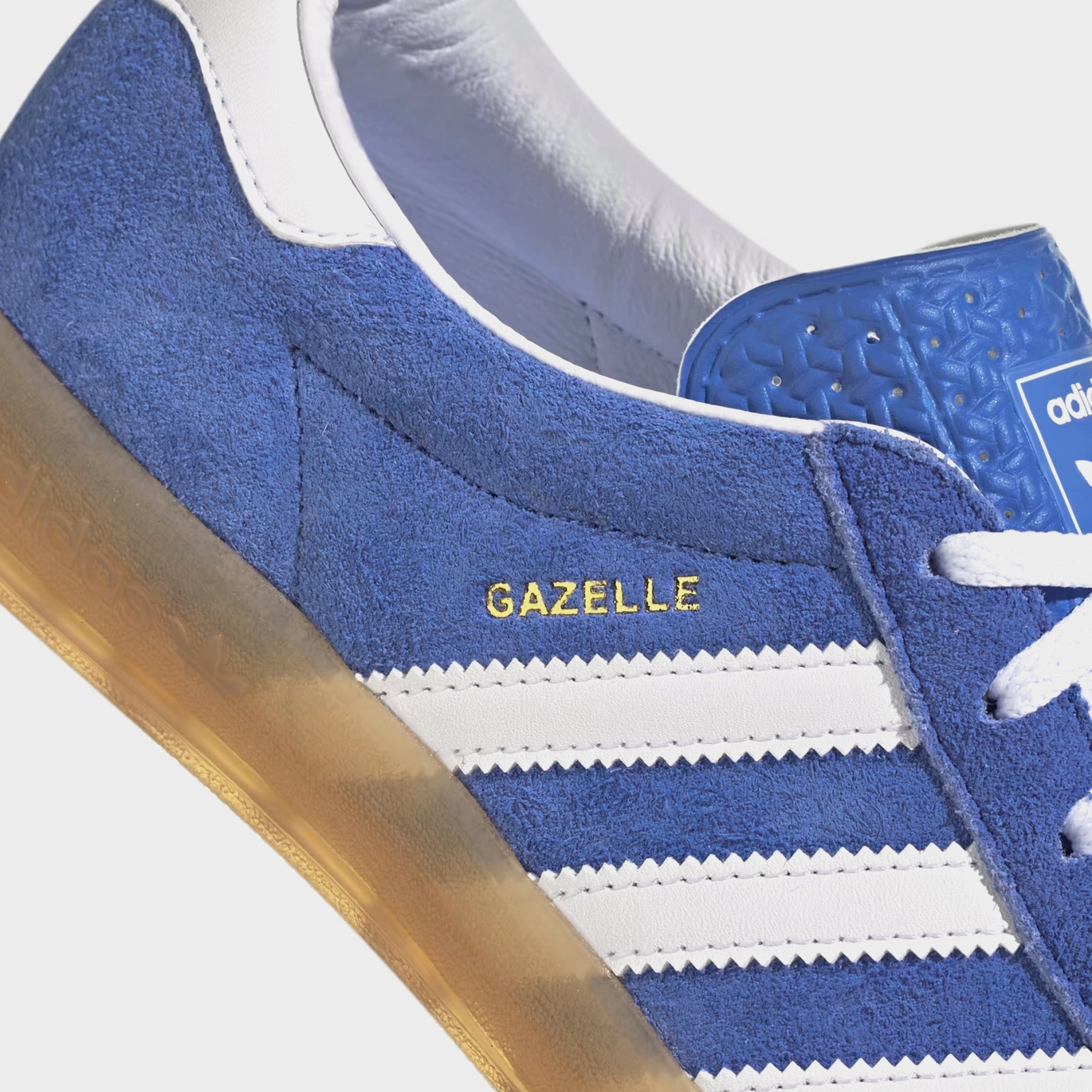 Gazelle Womens Lifestyle Shoes (Blue Fusion/White/Metallic) Old-school fashion sneakers