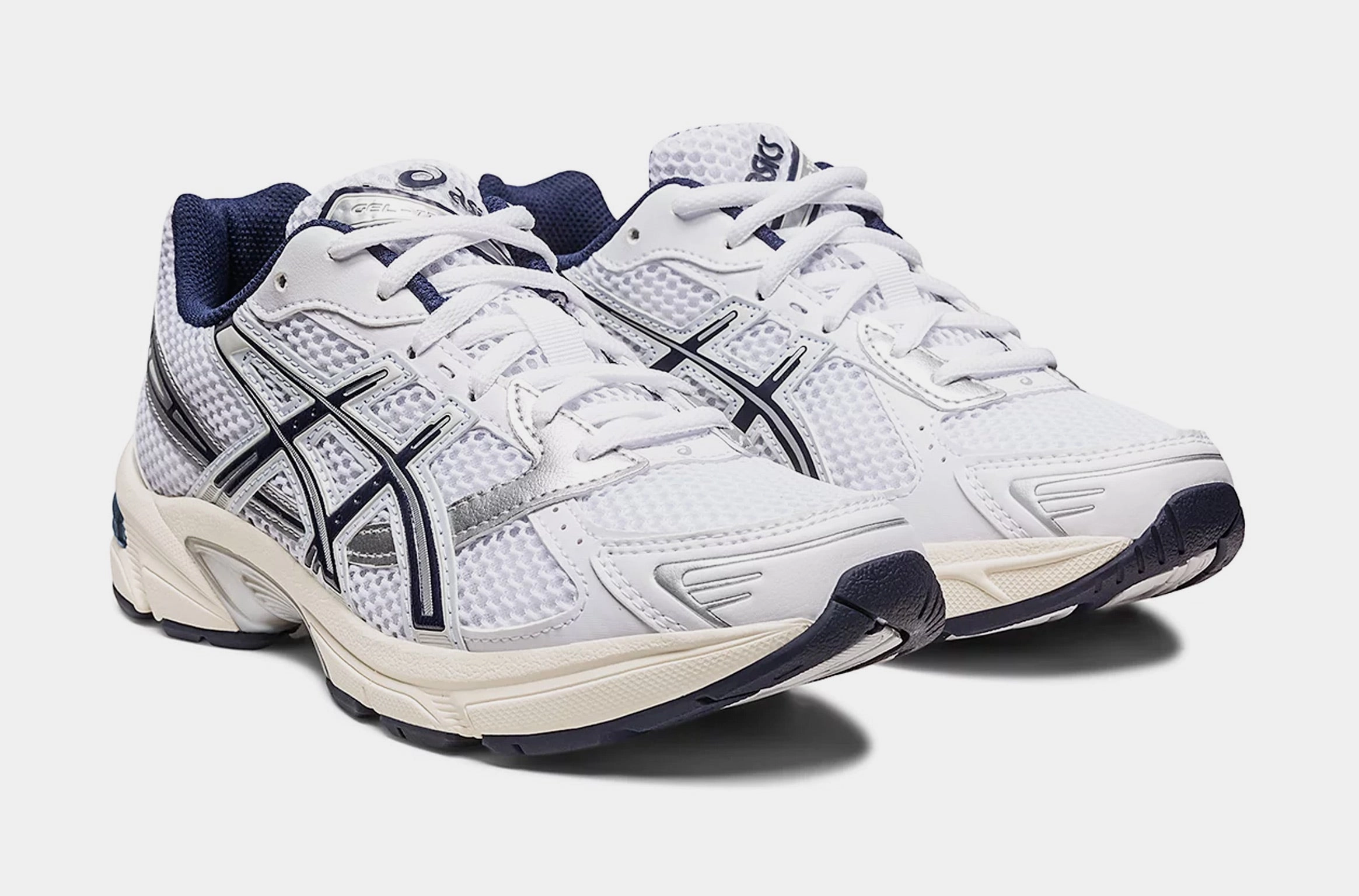 Gel 1130 Womens Running Shoes (White/Midnight) Adaptive running trainers