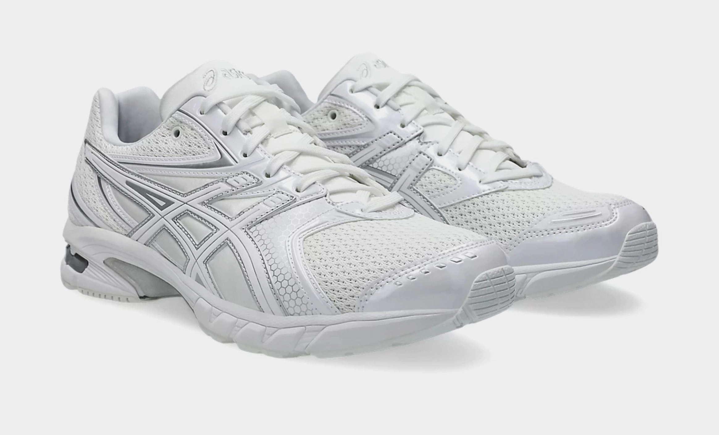 Gel DS Trainer 14 Mens Running Shoes (White/Pure Silver) Adaptive running trainers