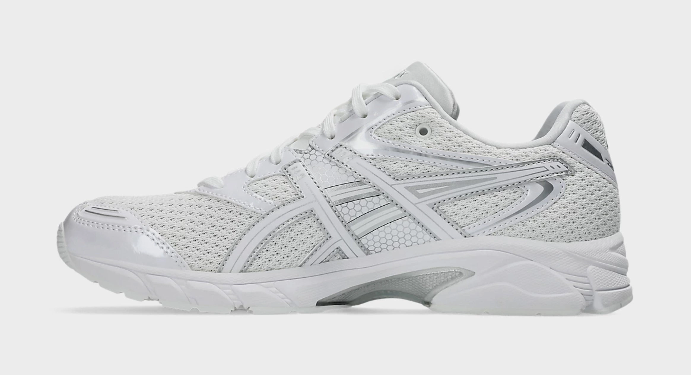 Gel DS Trainer 14 Mens Running Shoes (White/Pure Silver) Adaptive running trainers