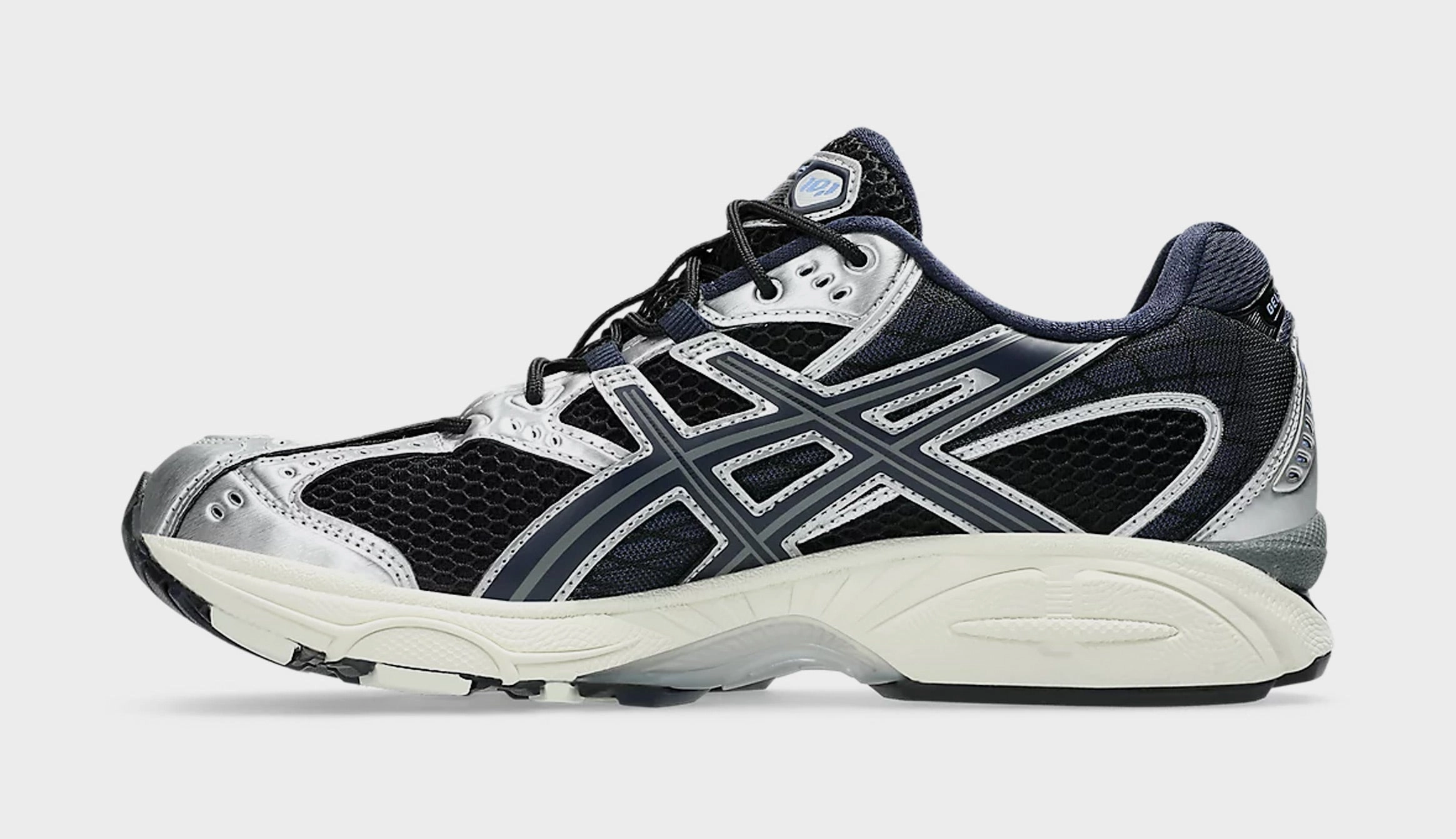 Gel Nimbus 10.1 Mens Running Shoes (Black/Midnight) Adaptive running trainers