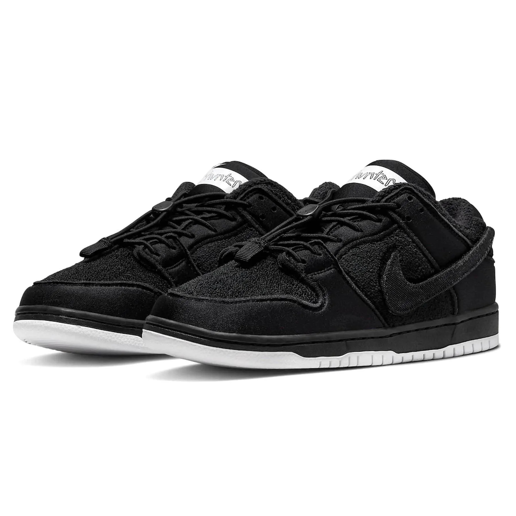 Gnarhunters x Nike Dunk Low SB 'Black' Nike SB skateboarding shoes
