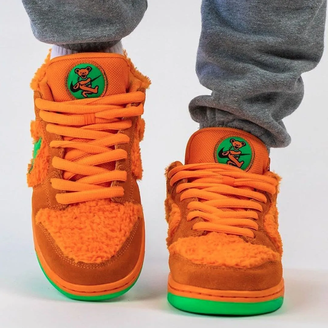 Grateful Dead x Nike Dunk Low SB 'Orange Bear' Nike SB skateboarding shoes