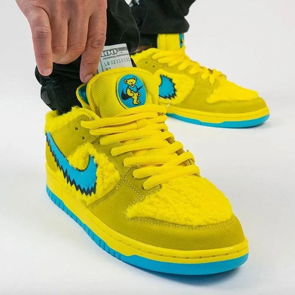 Grateful Dead x Nike Dunk Low SB 'Yellow Bear' Nike SB skateboarding shoes