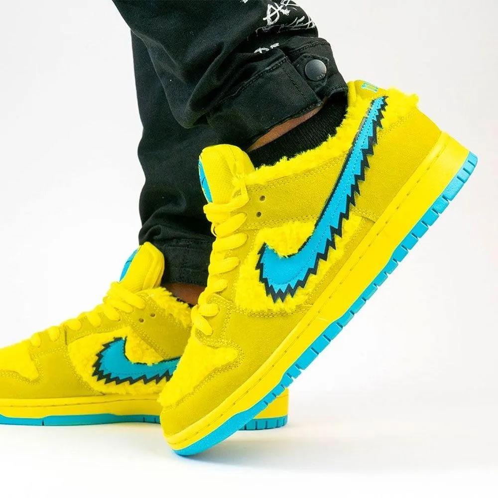 Grateful Dead x Nike Dunk Low SB 'Yellow Bear' Nike SB skateboarding shoes