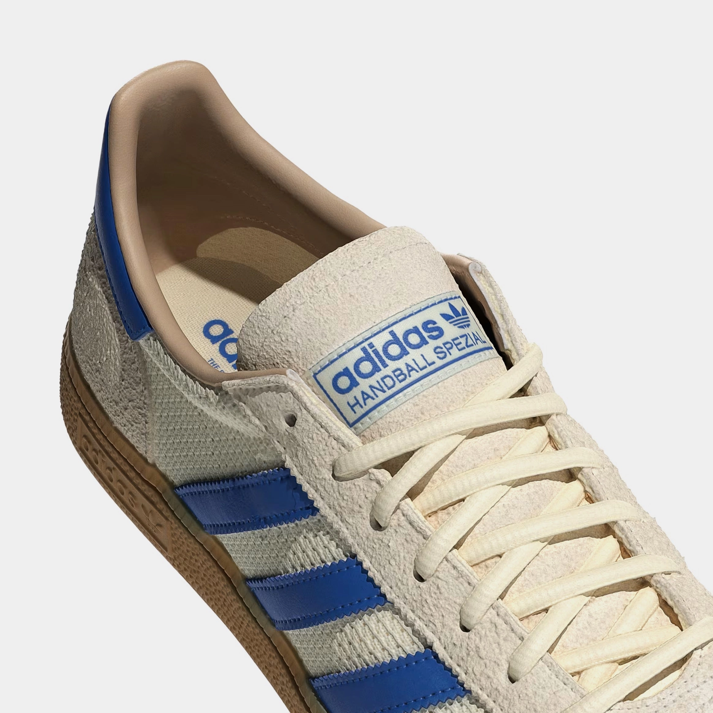 Handball Spezial Mens Lifestyle Shoes (Cream White/Blue/Warm Sandstone) Retro gym-inspired shoes