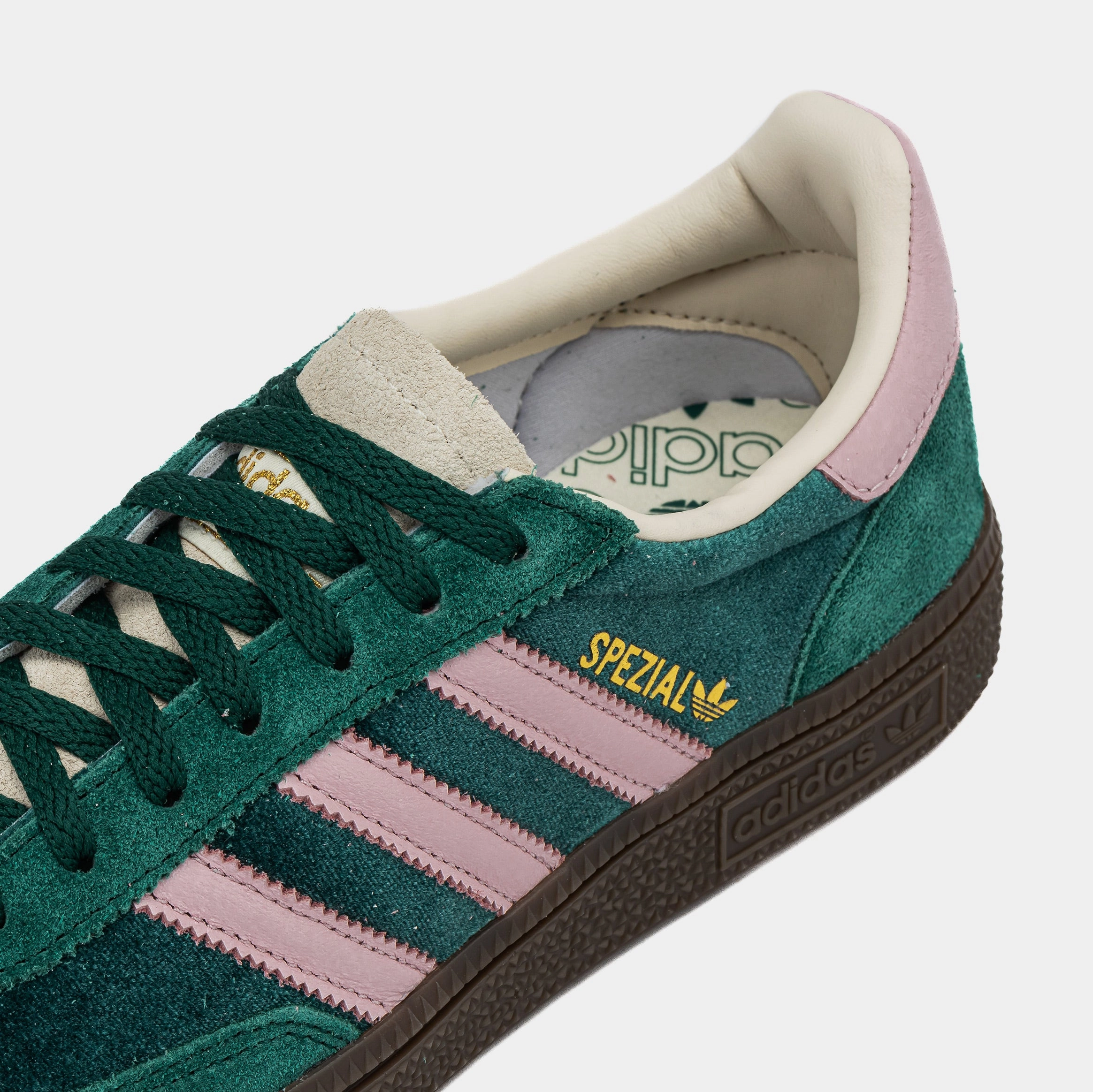 Handball Spezial Velvet Womens Lifestyle Shoes (Green/Pink) Retro gym-inspired shoes