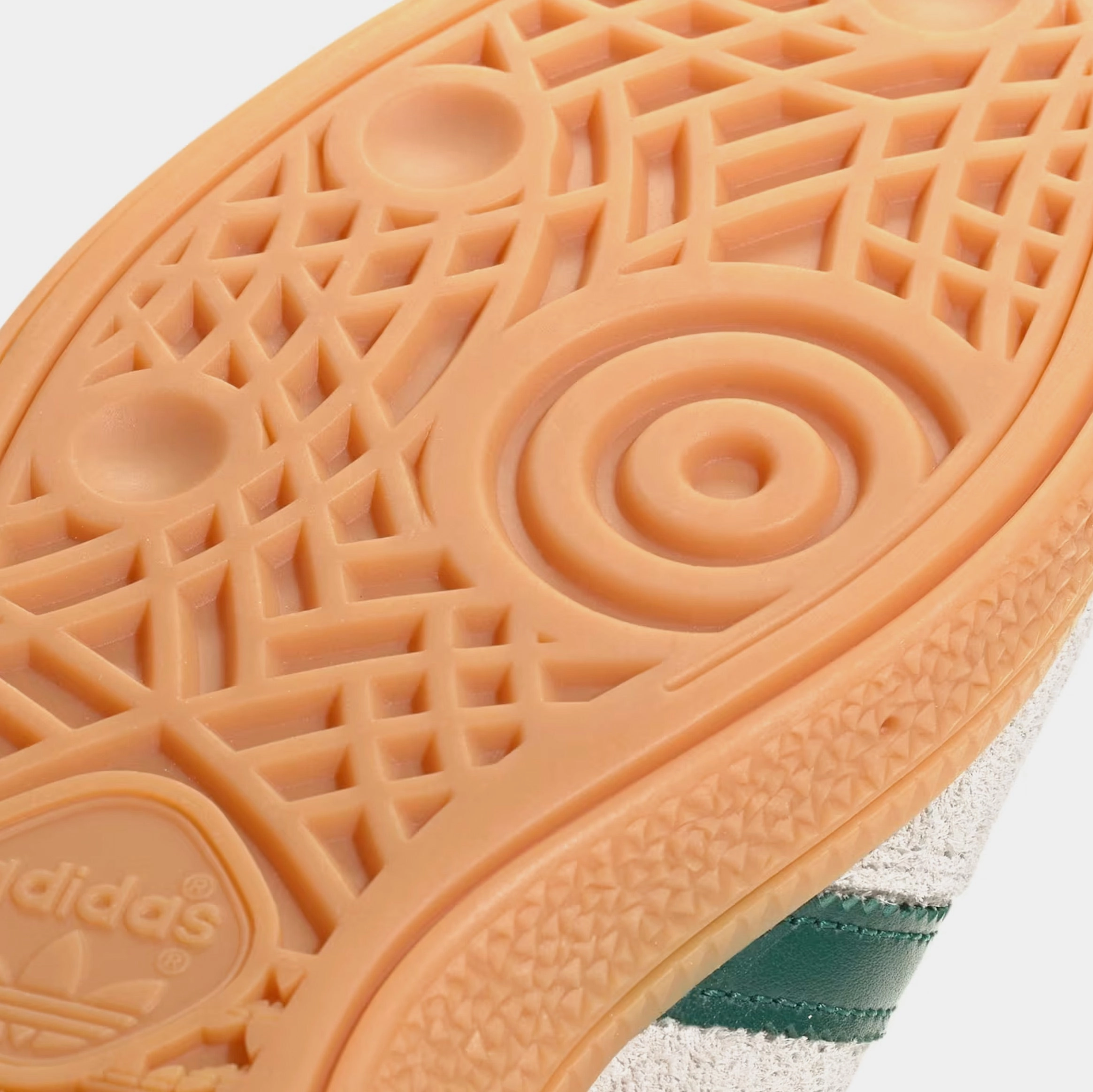 Handball Spezial Womens Lifestyle Shoes (Alumina/Collegiate Green/Gum) Retro gym-inspired shoes