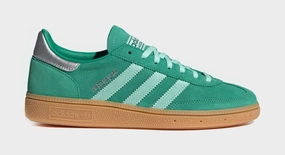 Handball Spezial Womens Lifestyle Shoes (Semi Court Green/Clear Mint/Gum) Adidas Handball Spezial low-top lifestyle shoes
