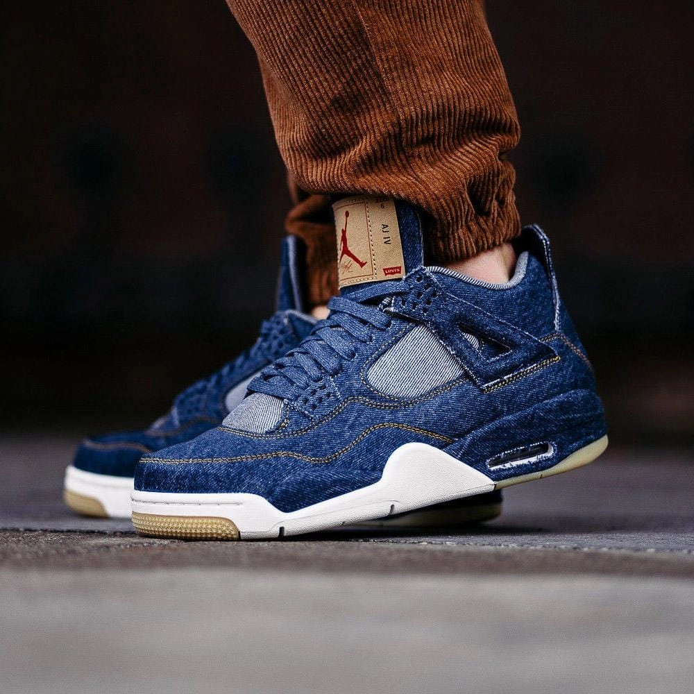 Levis x Air Jordan 4 Retro "Navy" Air Jordan 4 retro basketball sneakers