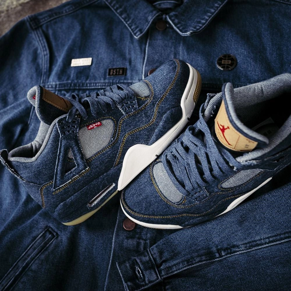 Levis x Air Jordan 4 Retro "Navy" Air Jordan 4 retro basketball sneakers