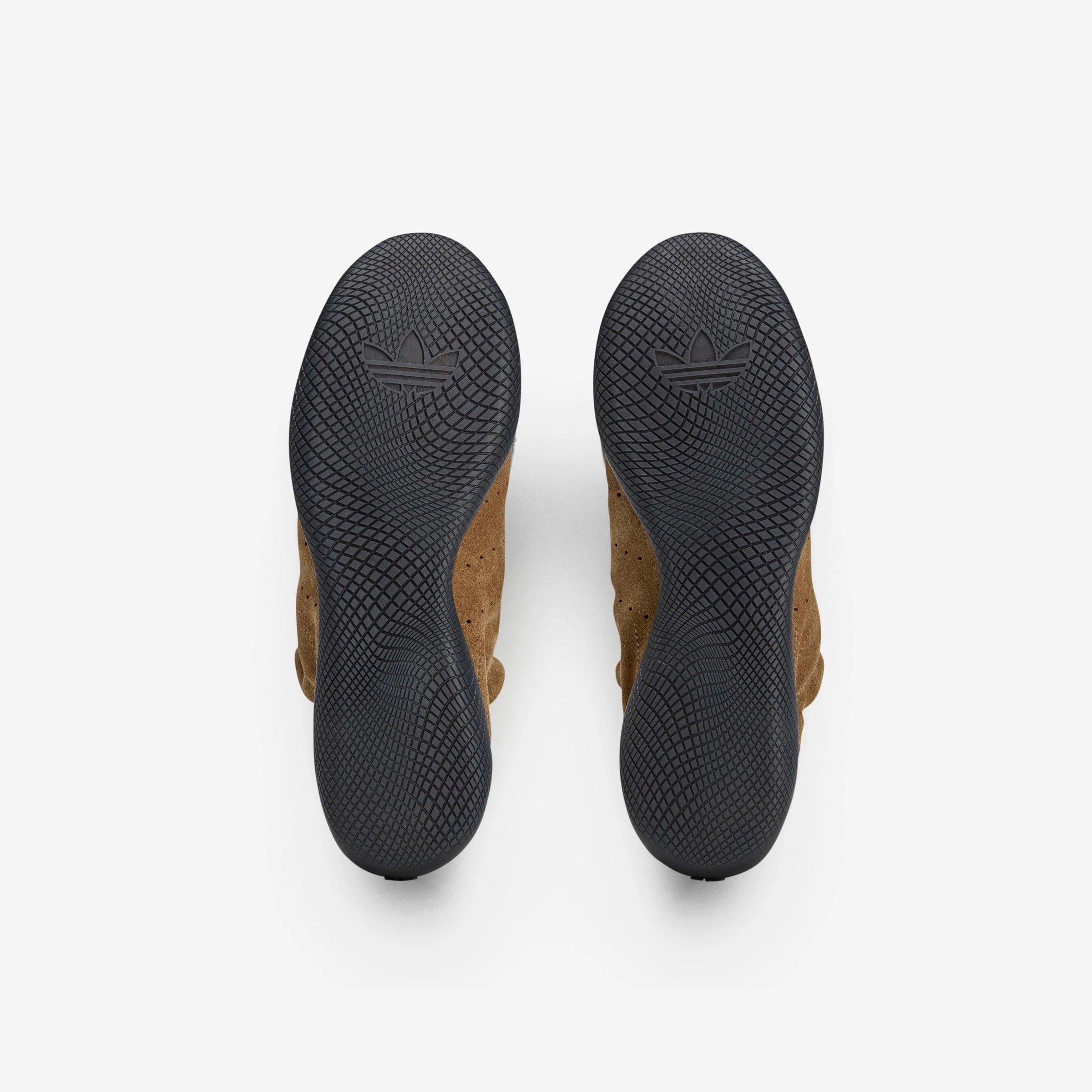 Lo Pro Suede x Wales Bonner All-around lifestyle footwear