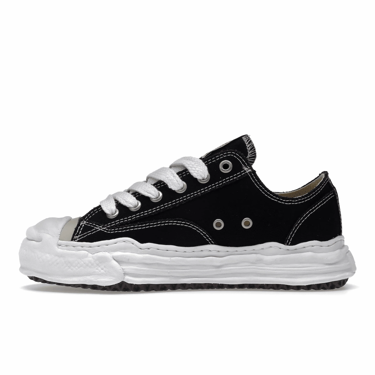 Maison Mihara Yasuhiro Hank OG Sole Canvas Low Black Reliable trail shoes