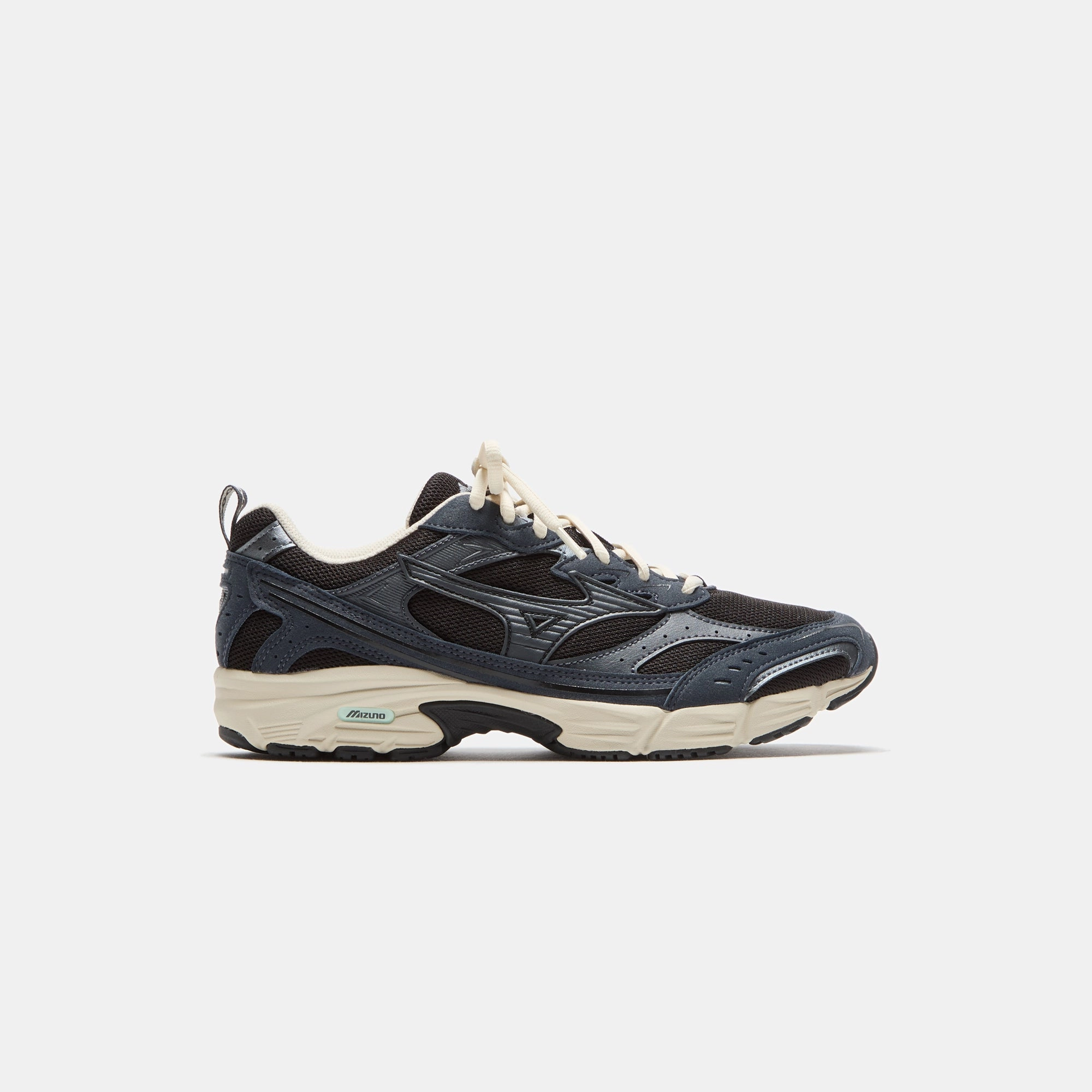 Mizuno MXR - Black / Ebony / Ice Morning Bold street-style shoes