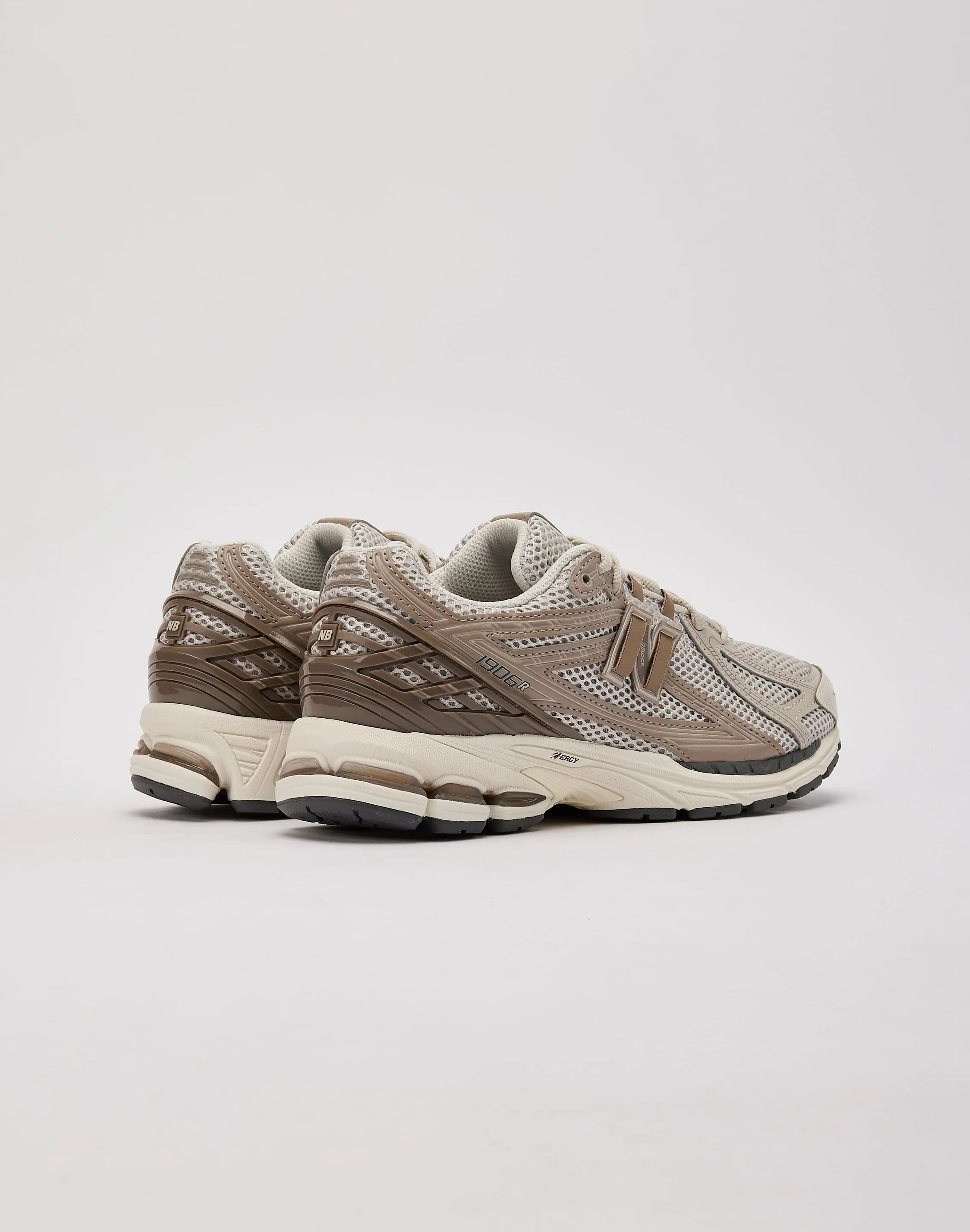 New Balance 1906R