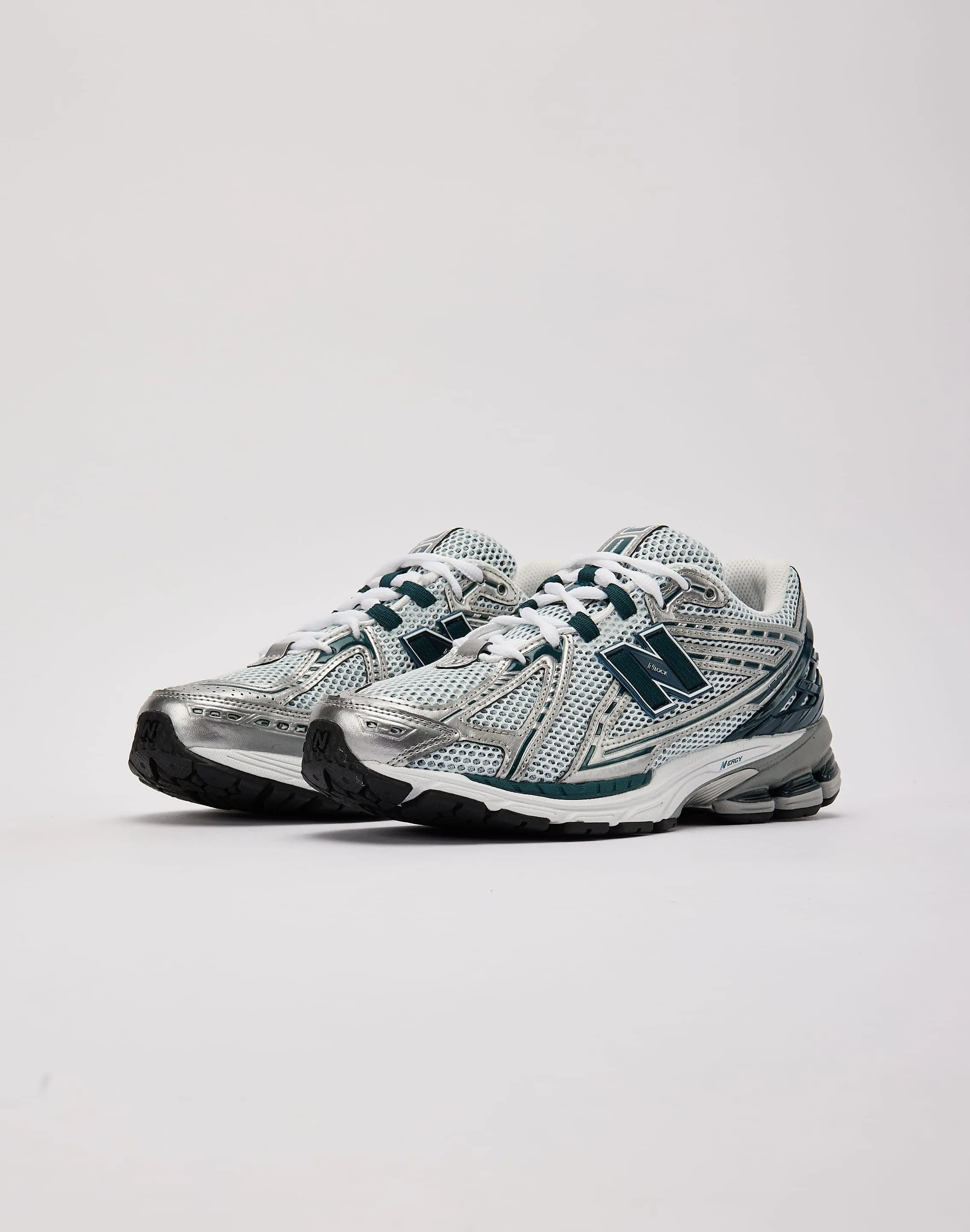 New Balance 1906R