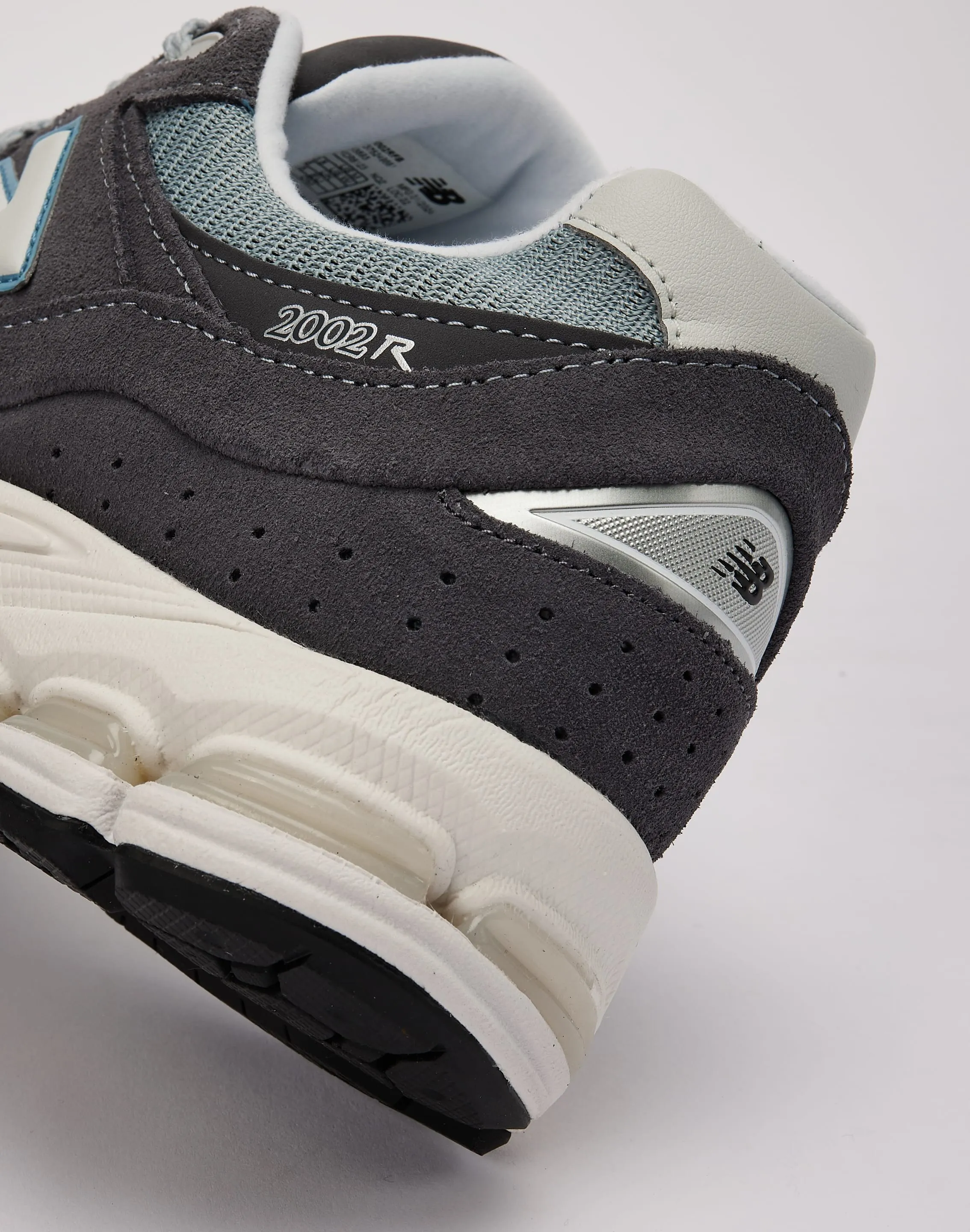 New Balance 2002R